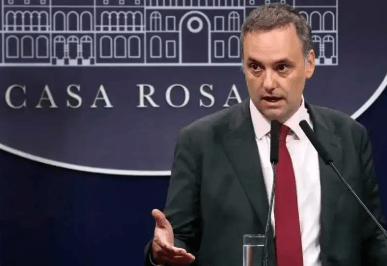 Adorni pidió disculpas por una frase sobre su viaje a Nueva&nbsp;York