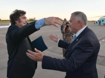 Milei llega a Tucumán para el Foro Económico del&nbsp;NOA