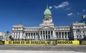 Cortes de tránsito en el Congreso por debate de la Ley de Glaciares