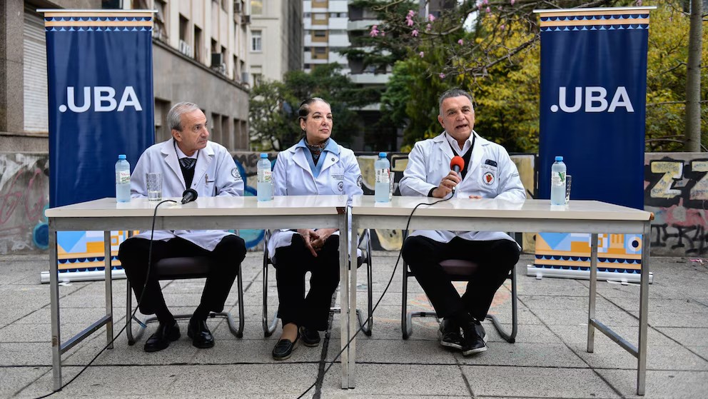 Crisis en hospitales universitarios de la Universidad de Buenos&nbsp;Aires